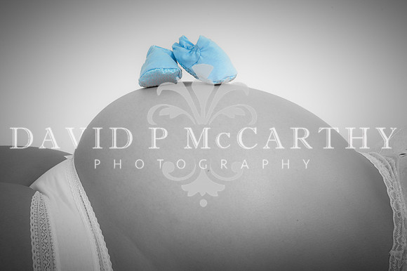 Loryn's Bump with shoes on it!